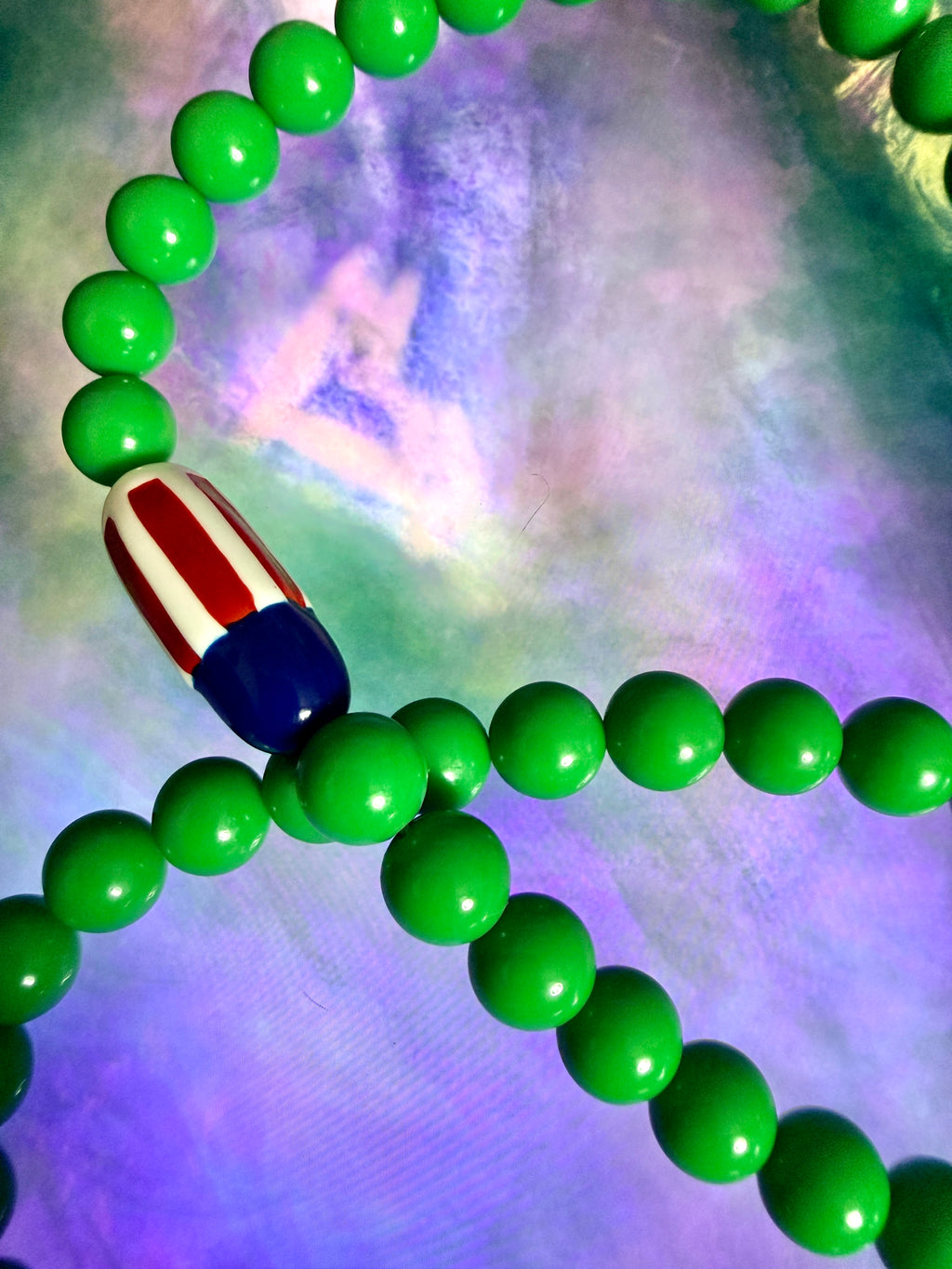 Vintage Y2K Les Néréides Green Heart Necklace