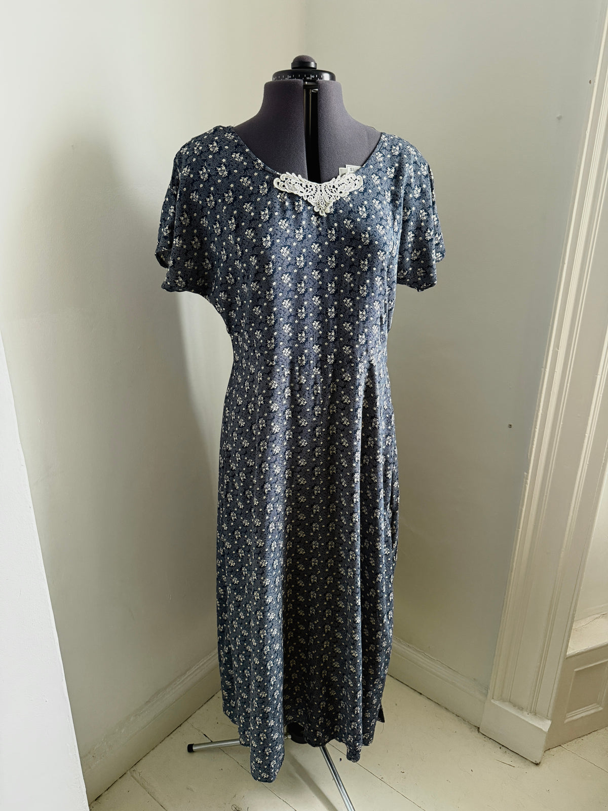 80s Maxi Dress Grunge Style