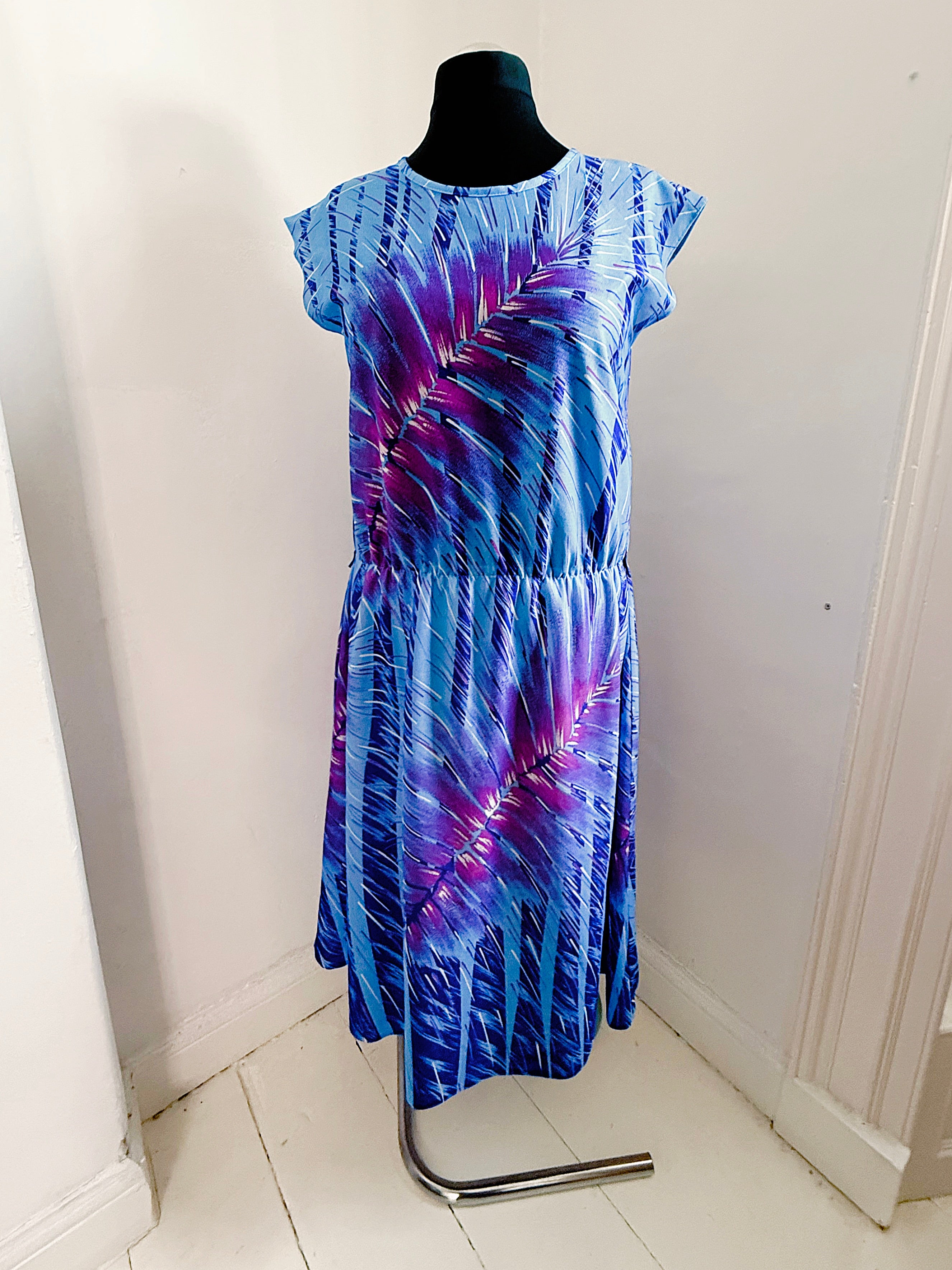 80s Feather Print Midi Dress
