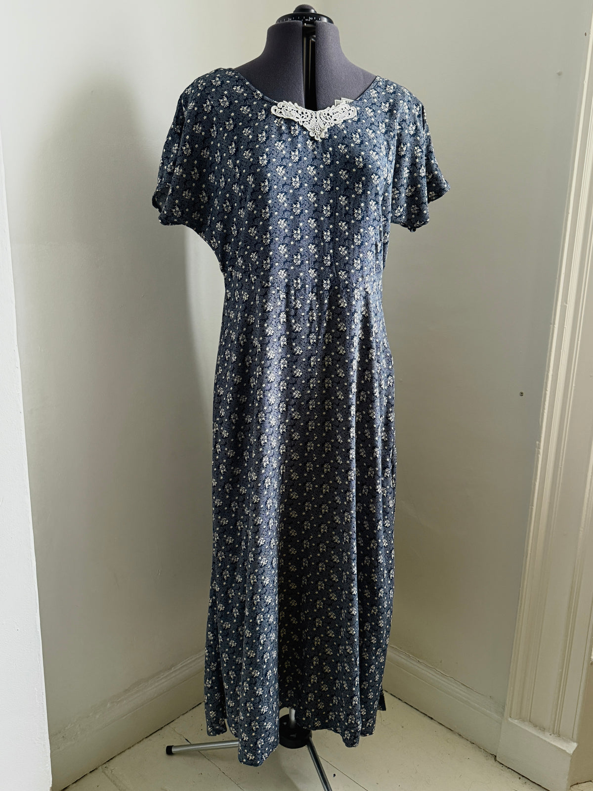 80s Maxi Dress Grunge Style
