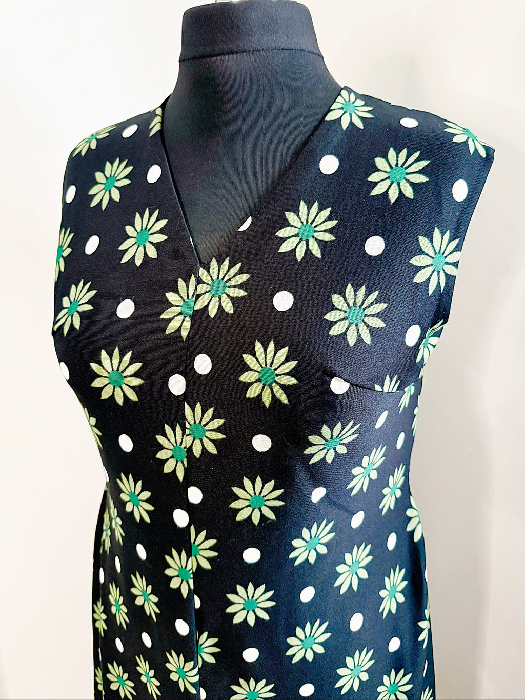 70s Flower Power Vintage Maxi Dress