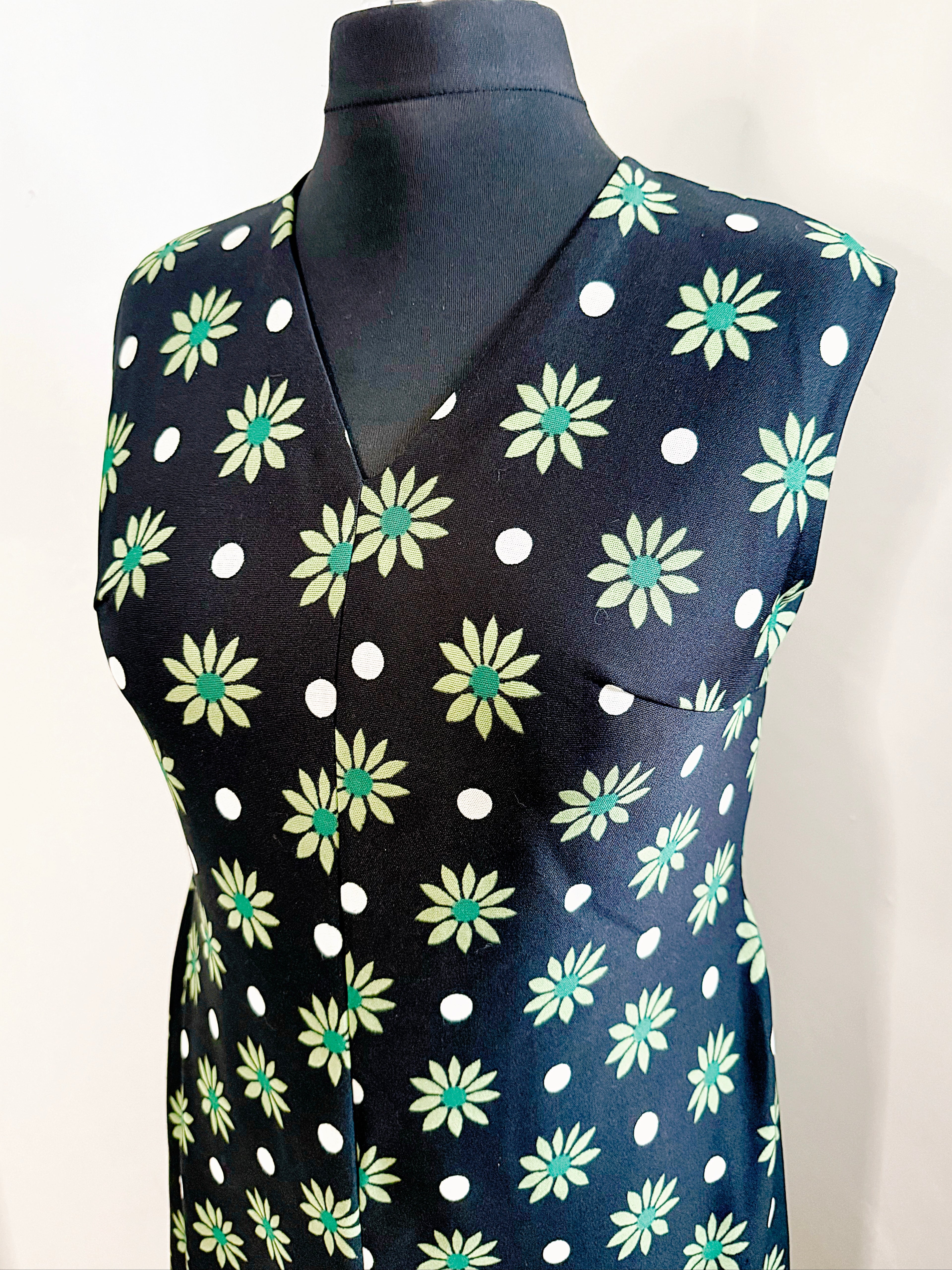 70s Flower Power Vintage Maxi Dress