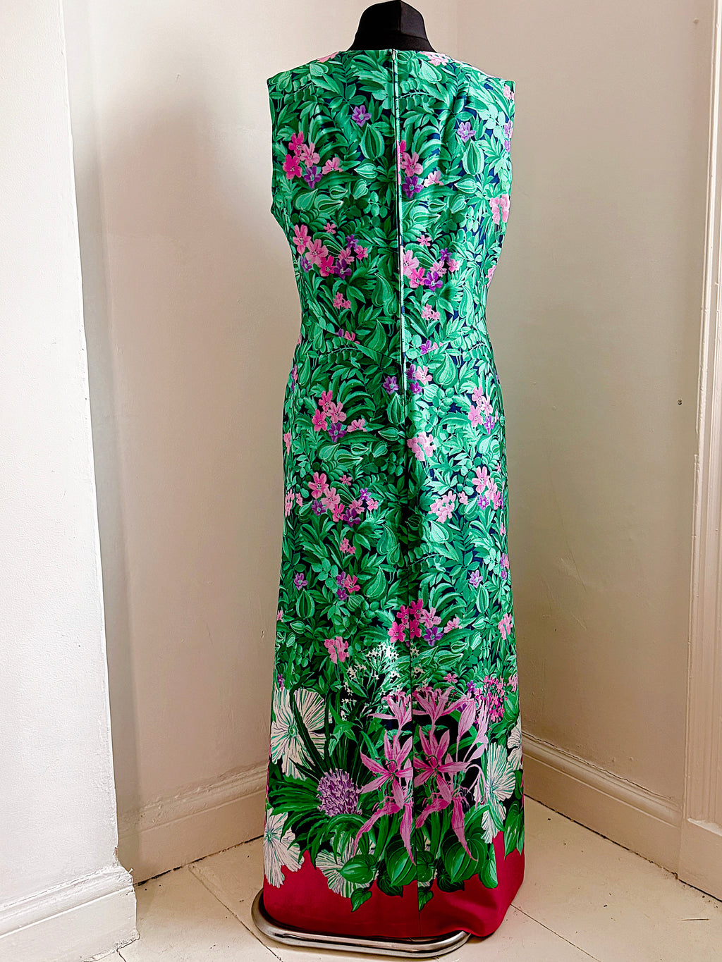 70s Joy Jungle of a Maxi Dress