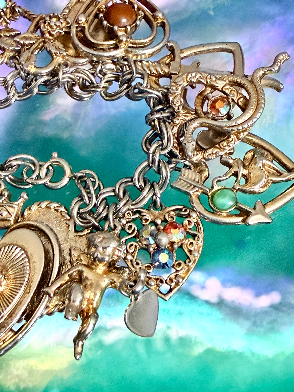 Vintage mid-century sweetheart charm bracelet
