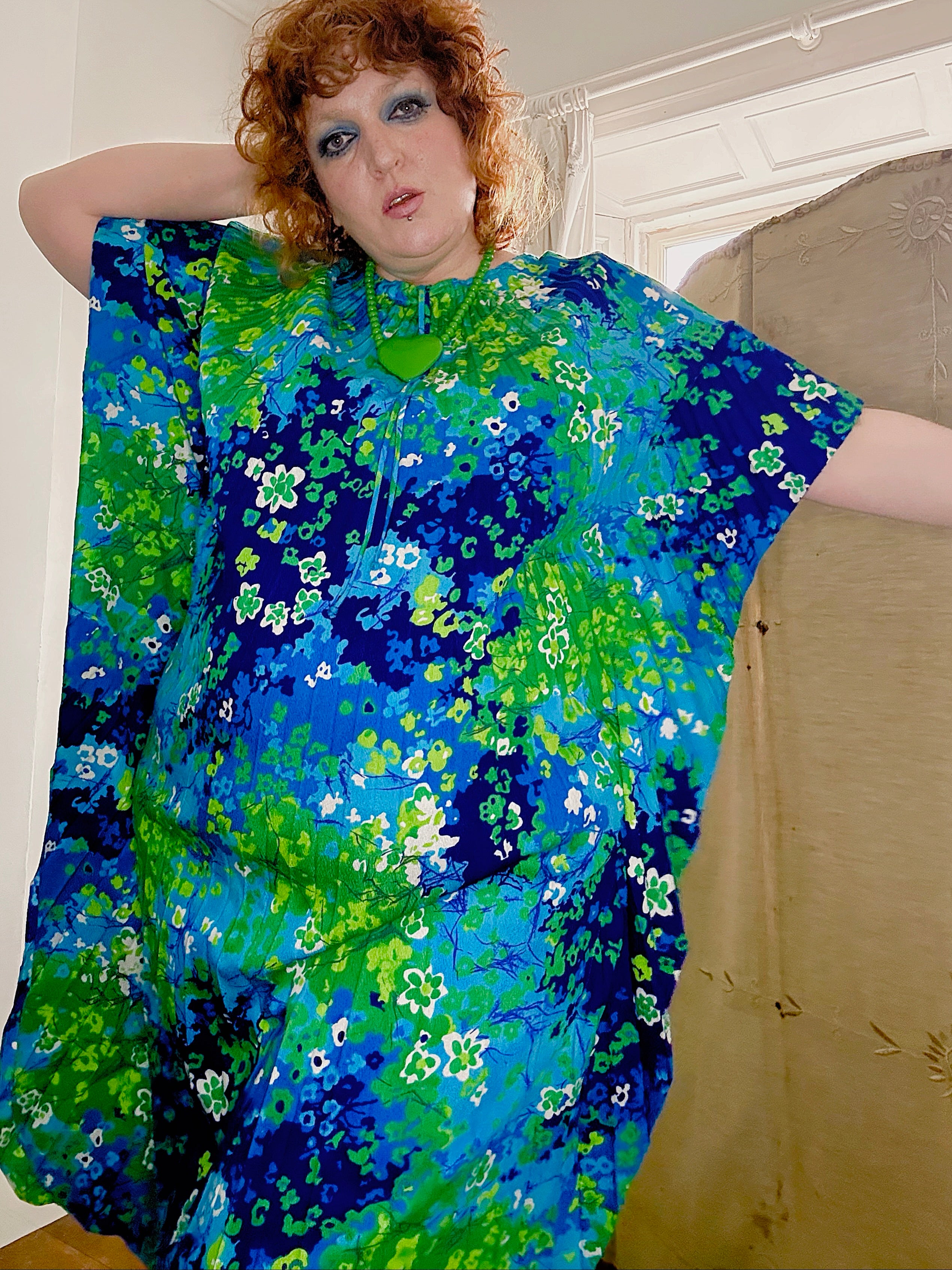 Vintage Floral PsychedelicPleated Kaftan
