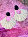 Vintage 1980s Monochrome Fan Shell Clip-On Earrings, Chunky Black & White Acrylic Mod Statement Jewellery