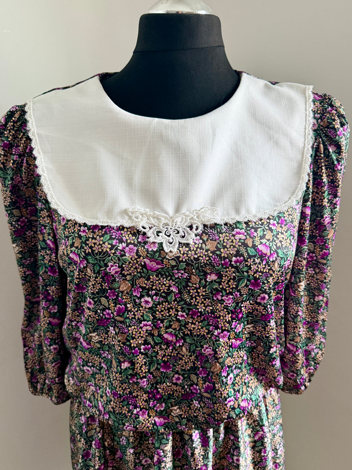 80s Ditsy Floral Lace Bib Dress