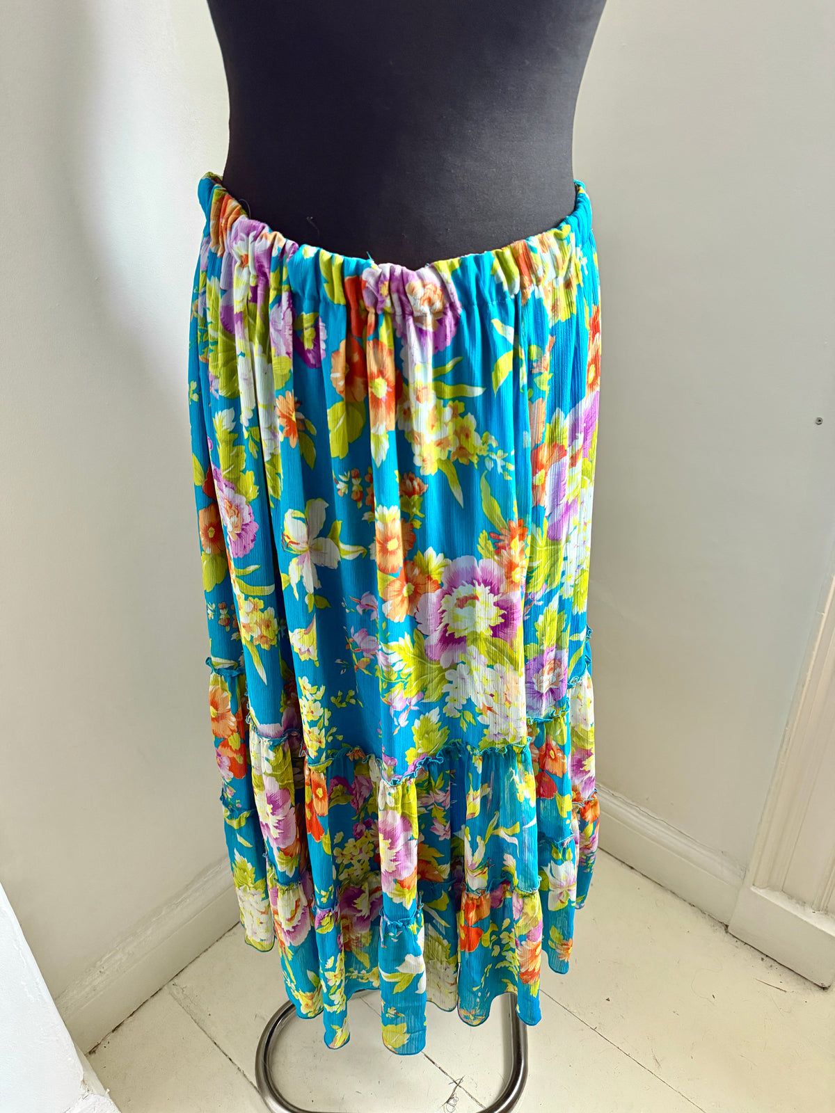 Vintage Floral Tiered Maxi Skirt