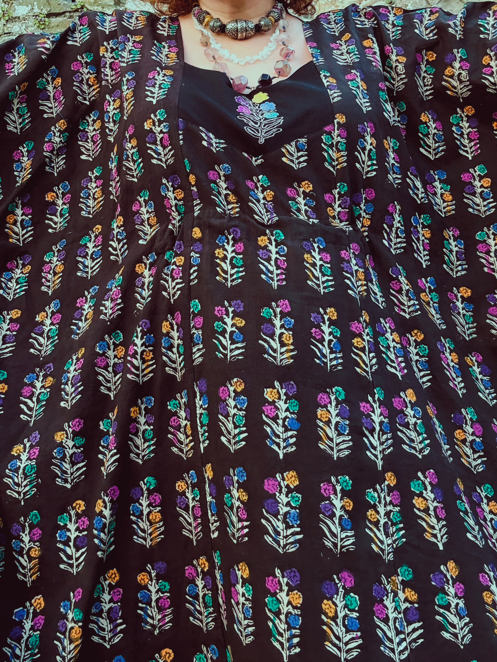 Dopamine Queen Block Print & Embroidered Kaftan