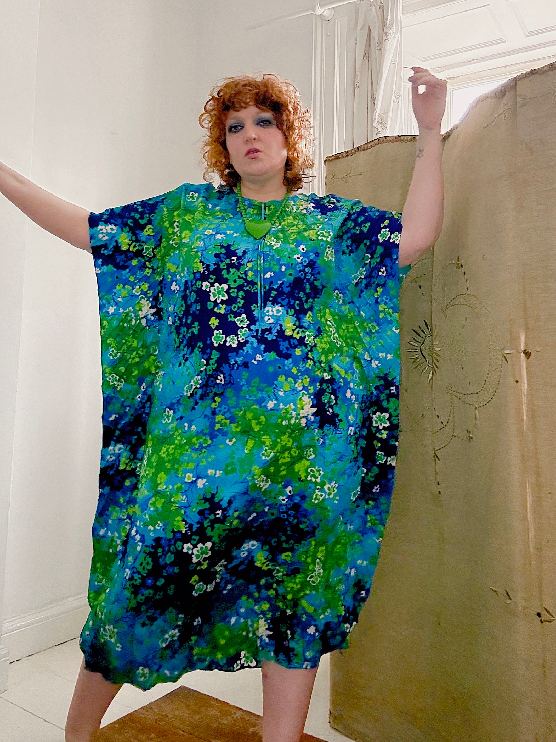 Vintage Floral PsychedelicPleated Kaftan