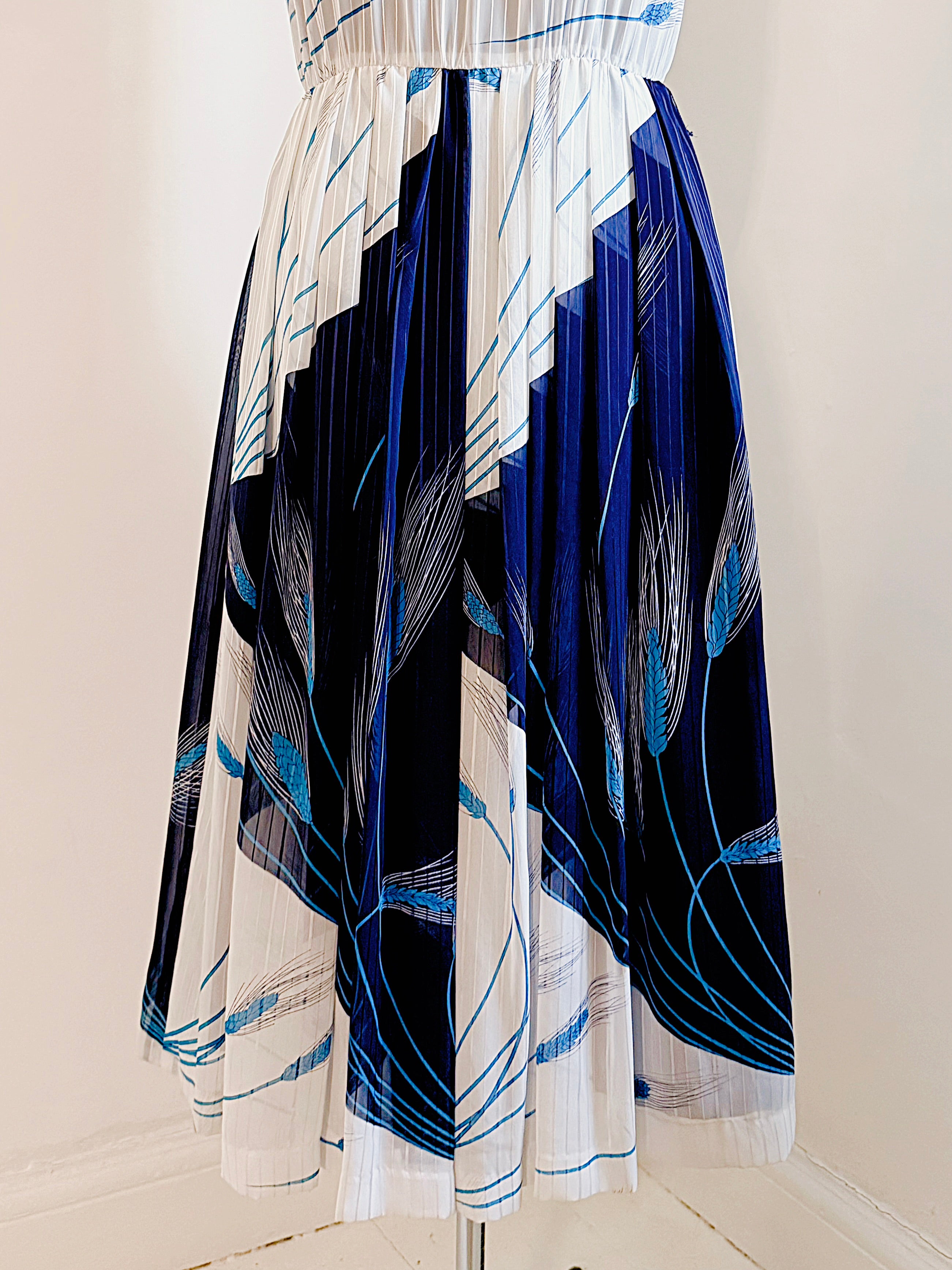 80s Quirky Wheat Dress