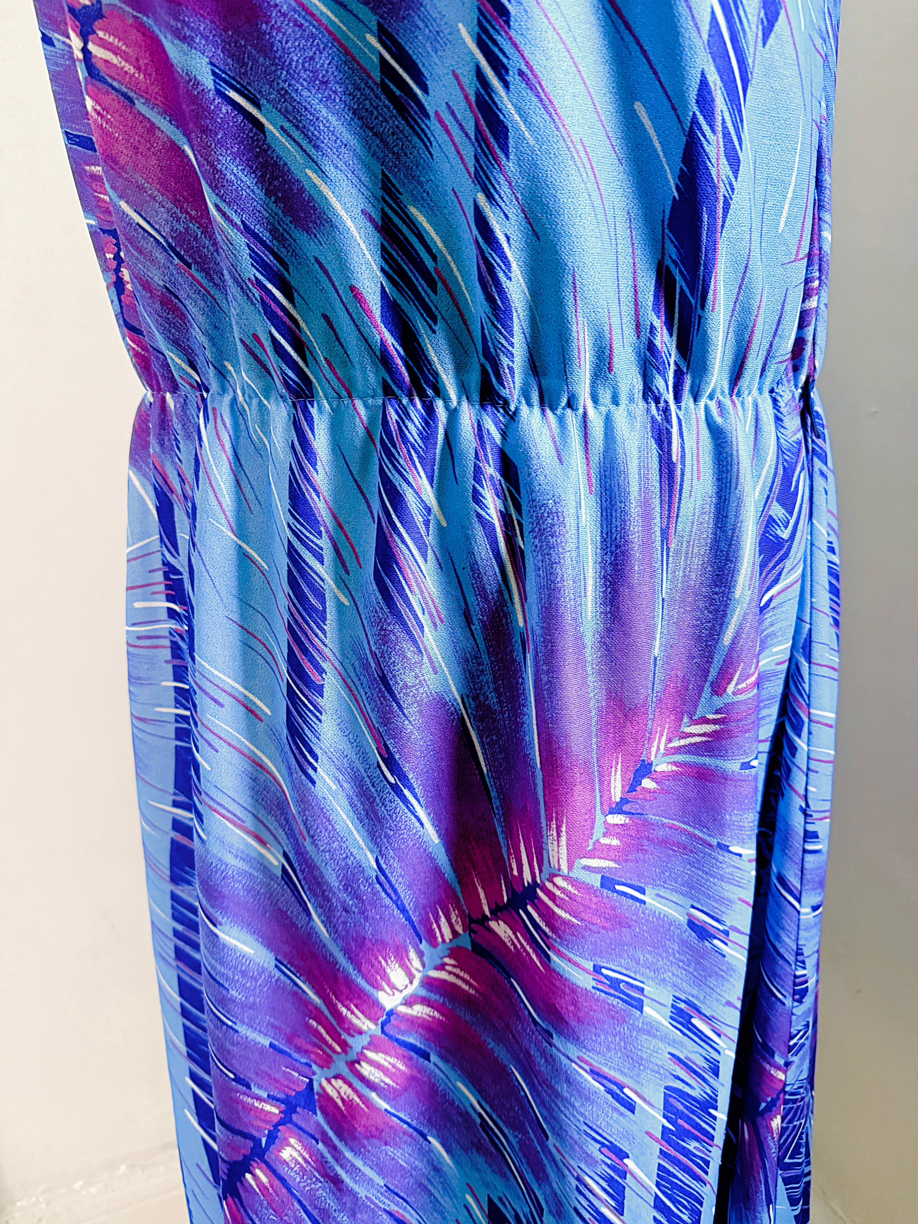 80s Feather Print Midi Dress