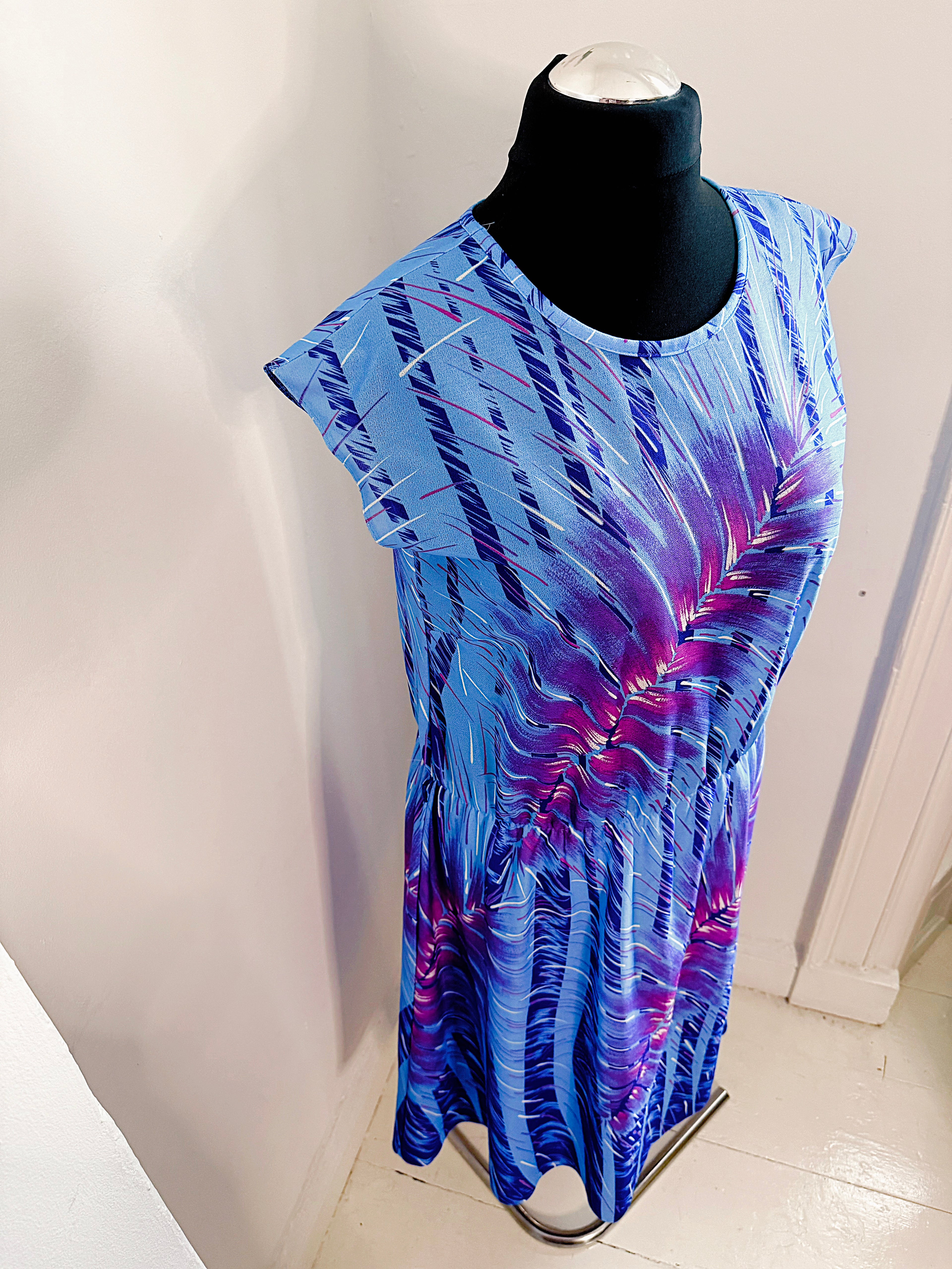 80s Feather Print Midi Dress