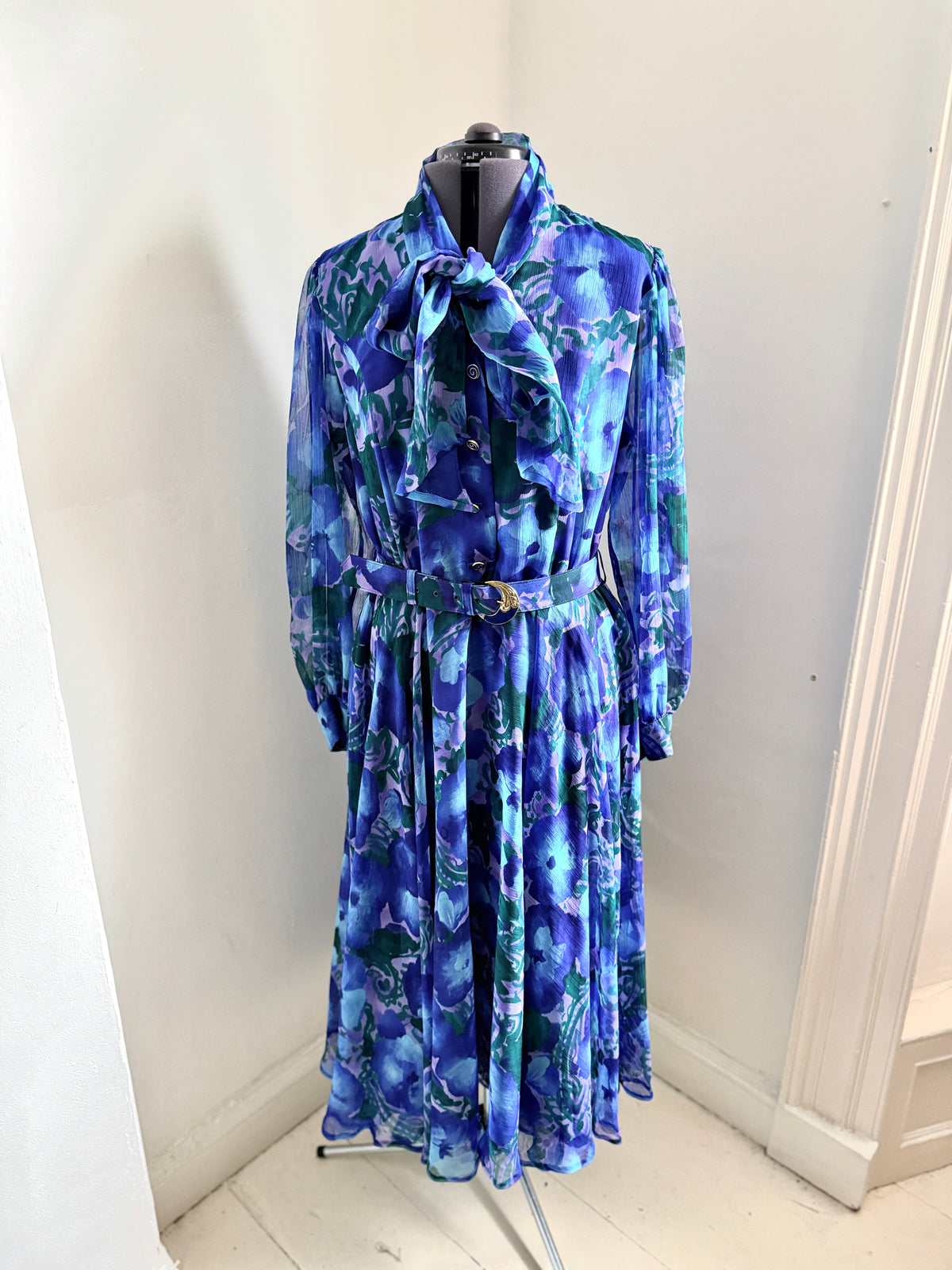 80s Stunning Blue Floral Designer Dress
