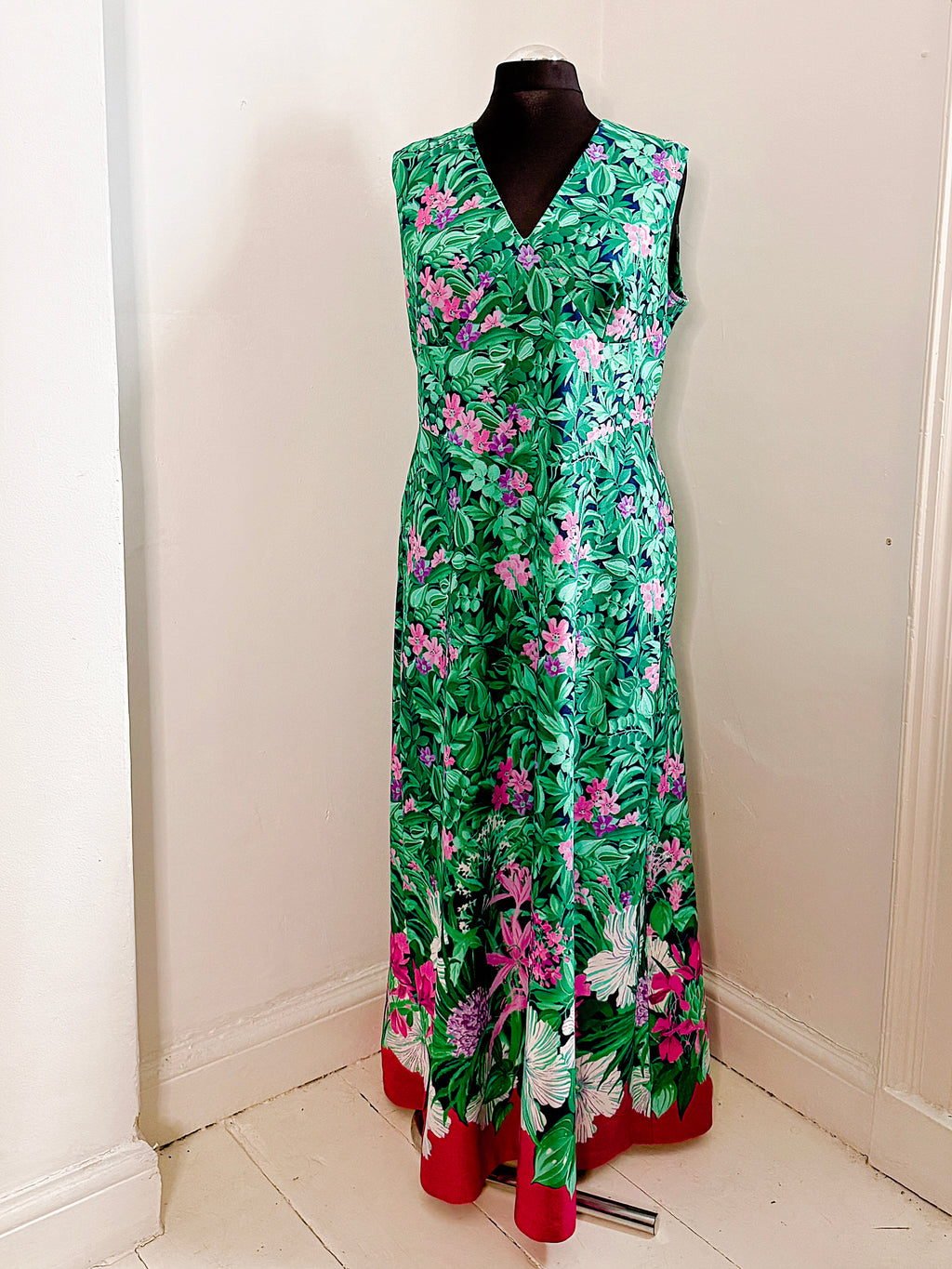 70s Joy Jungle of a Maxi Dress